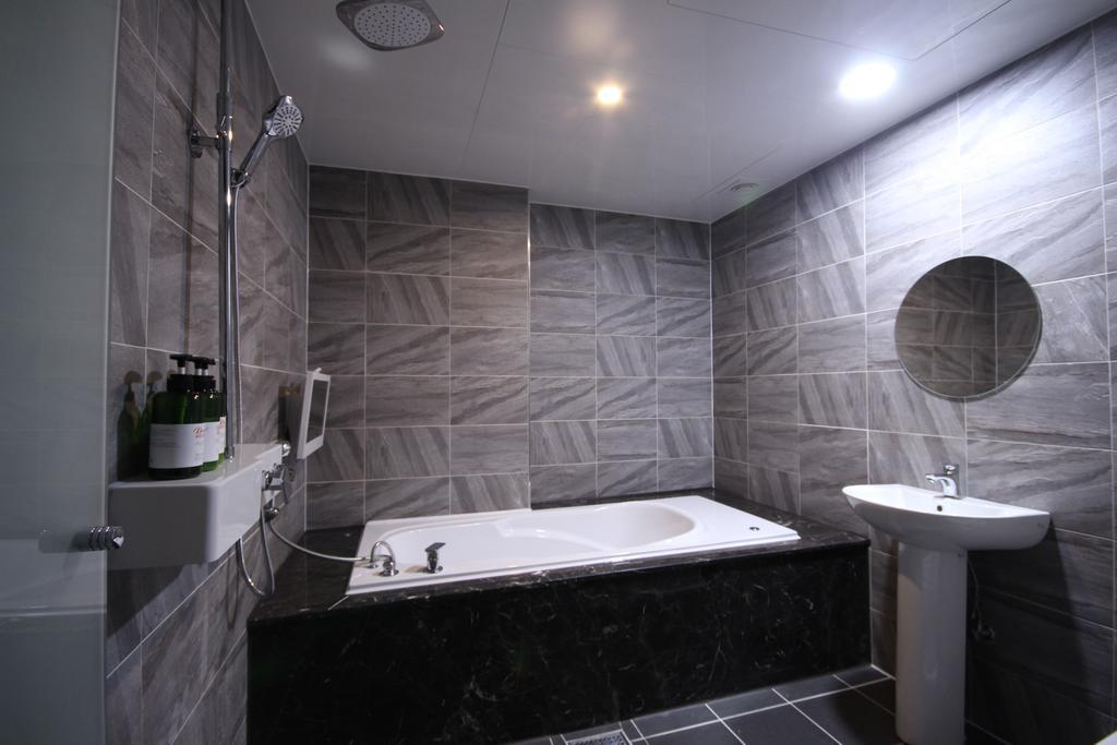 Dove Hotel Ulsan Extérieur photo